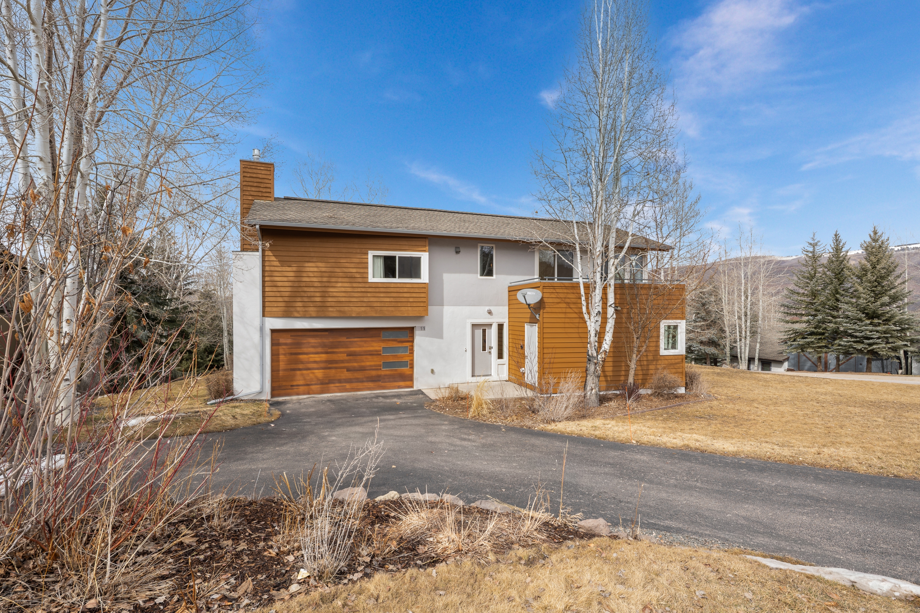 11 Russell Trail